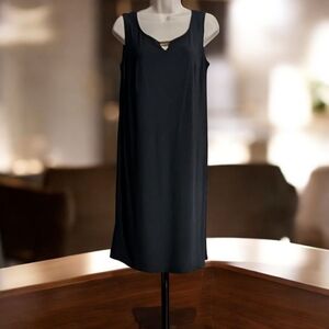 Size 6 R&M Richards Black Dress